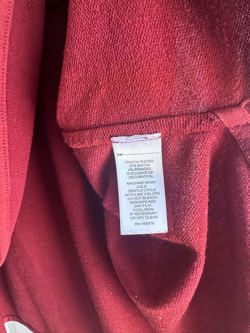Cupio Relaxed Short-Sleeve Sweatshirt in Burgundy - Picture 7 of 7